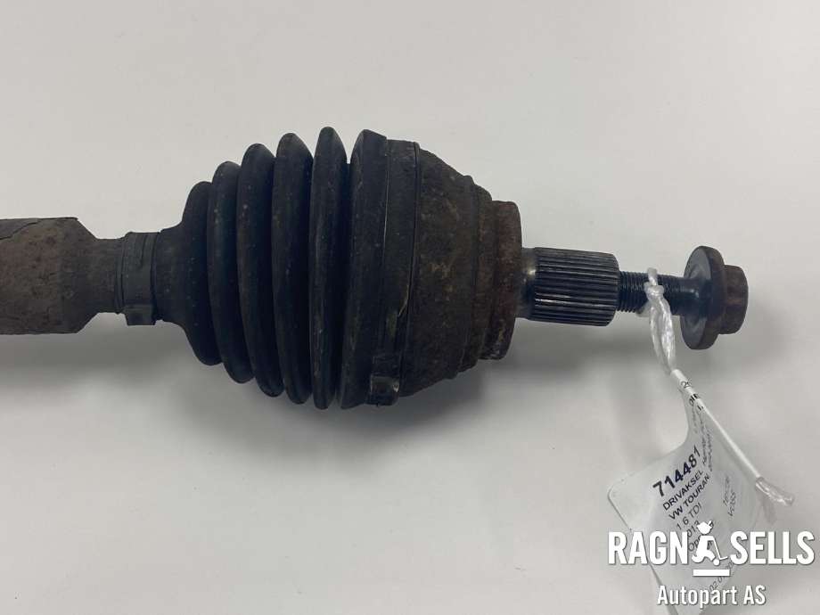Drivaksel høyre foran, diesel/automat til VW Touran 2010-2015 (Type I, Fase 3)  (1K0 407 272 SP|5Q0 407 272 FG|)