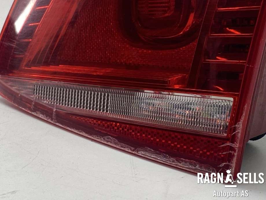 Baklykt høyre indre til VW Passat 2011-2015 (B7) (B7) (3AF 945 308 E|)