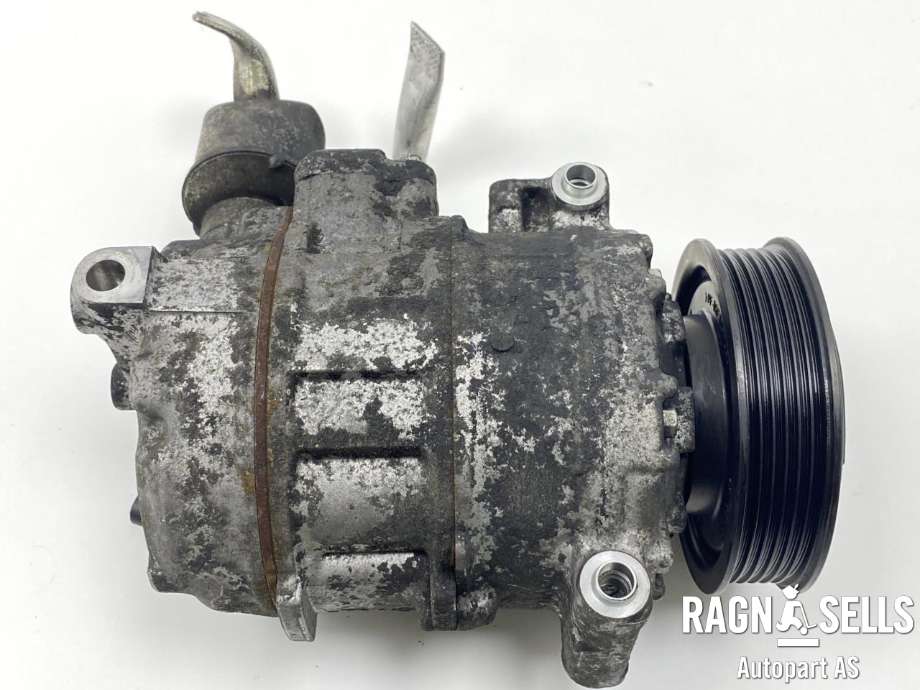 Aircondition kompressor til VW Crafter 2006-2011 (Type I, Fase 1)  (2E0 820 803 D|2E0 820 803 G|)