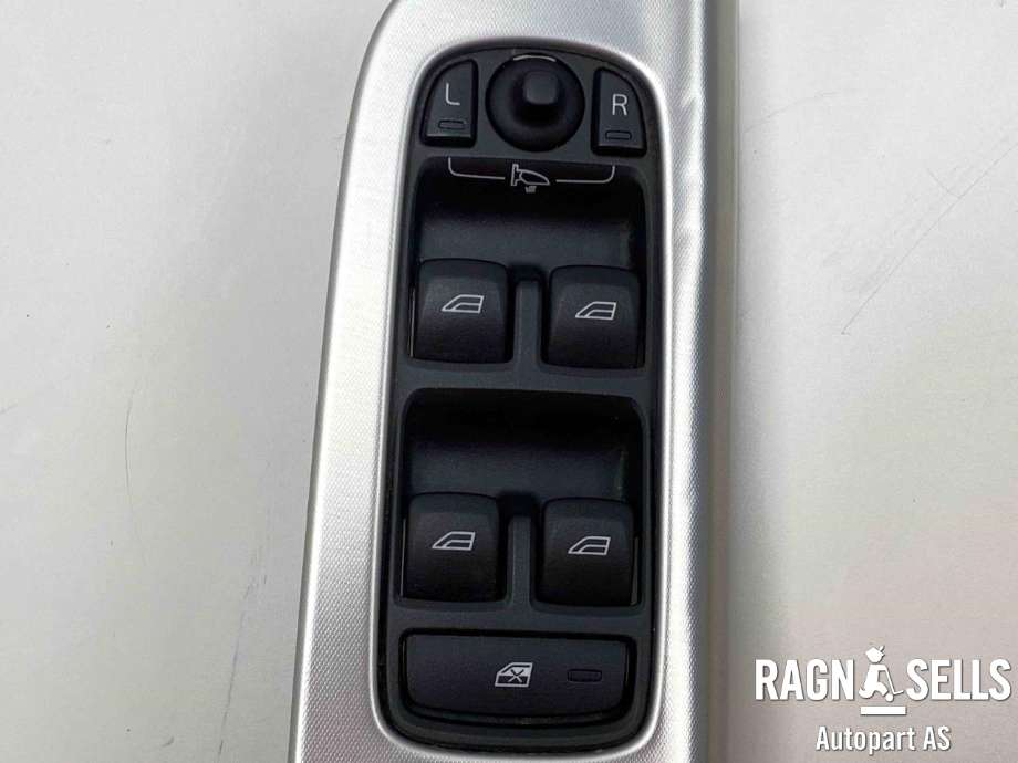 Bryter ruteheis førerdørspanel til Volvo S40 2008-2012 (Type II, Fase 2)  (ALPS|31334350|)