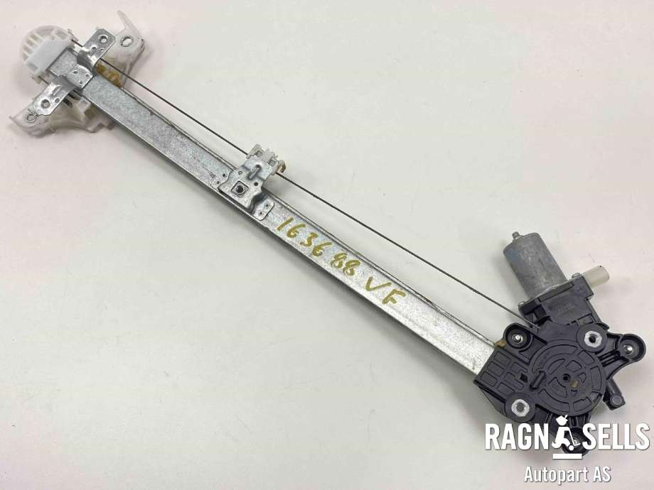 Ruteheis venstre foran til Suzuki Ignis 2016-->> (Type II)  (83402-62R10||83402-62R10-000)