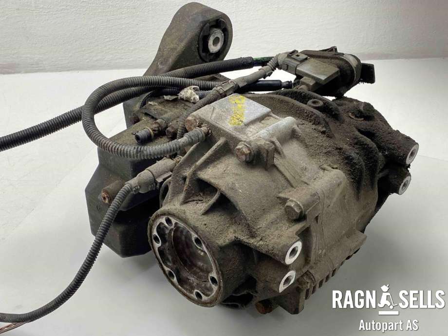 Kardang klokke bak til VW Transporter / Caravelle 2003-2009 (Fase 1) (T5) (T5) (02W 525 010 K|)