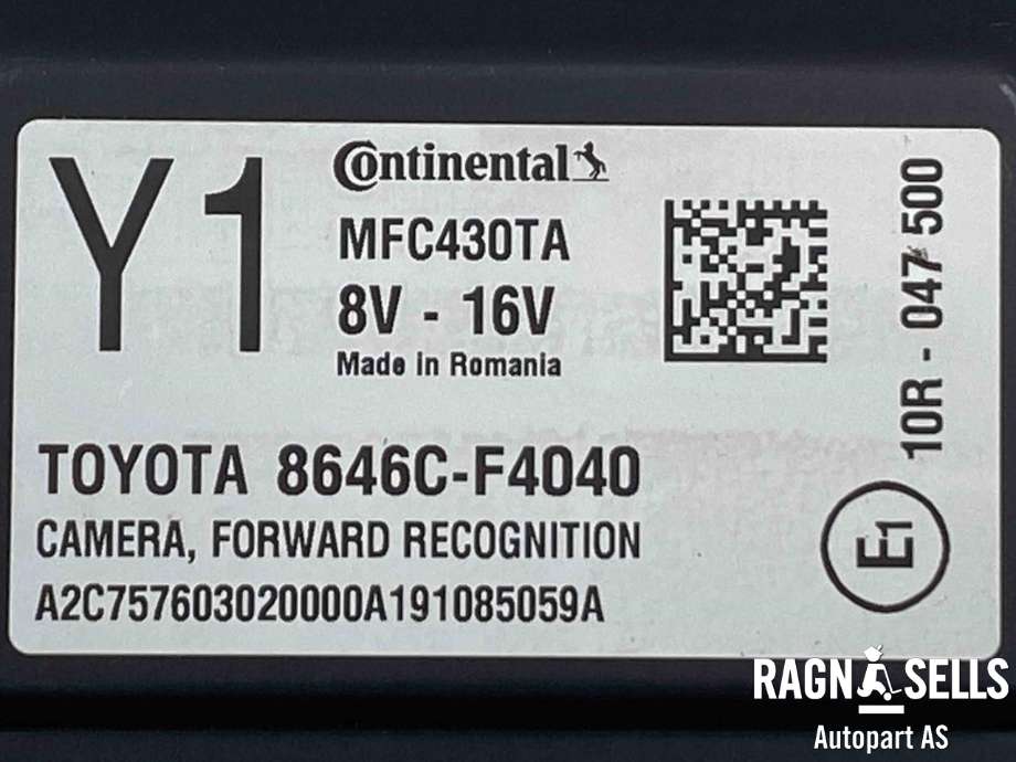 Parkeringskamera foran til Toyota C-HR 2016-->>  (CONTINENTAL|8646CF4040|)