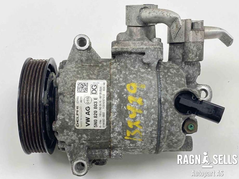 Aircondition kompressor til VW Polo 2009-2014 (Type V, Fase 1)  (DELPHI|5N0 820 803 C|5K0 820 803 L|5K0 820 803 K)