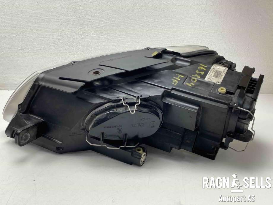 Frontlykt høyre xenon til VW Passat 2005-2010 (B6) (B6) (3C0 941 754 G|)