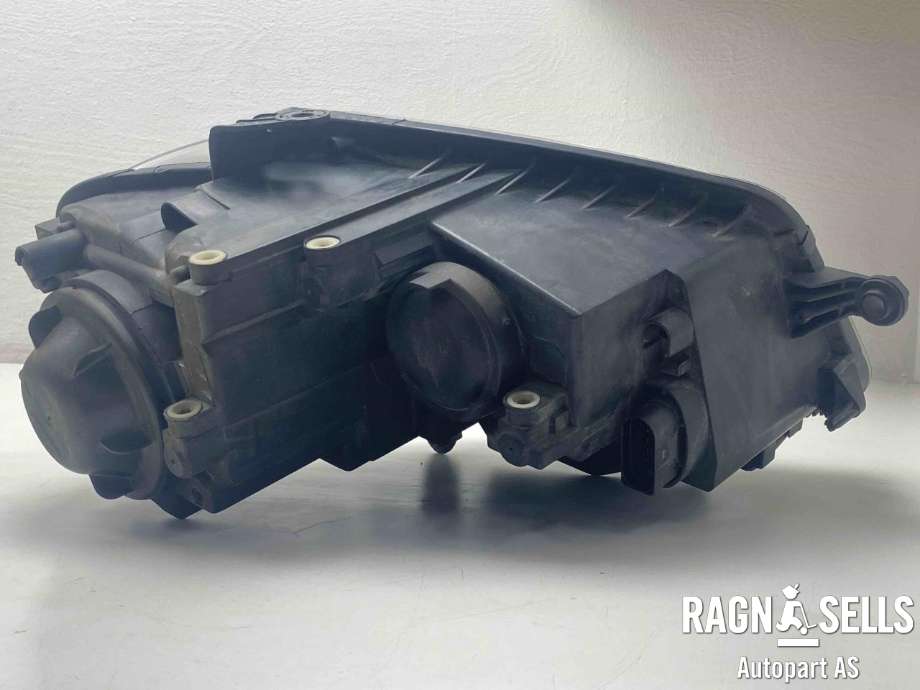 Frontlykt venstre halogen til VW Touran 2007-2010 (Type I, Fase 2)  (1T1 941 005 B|)