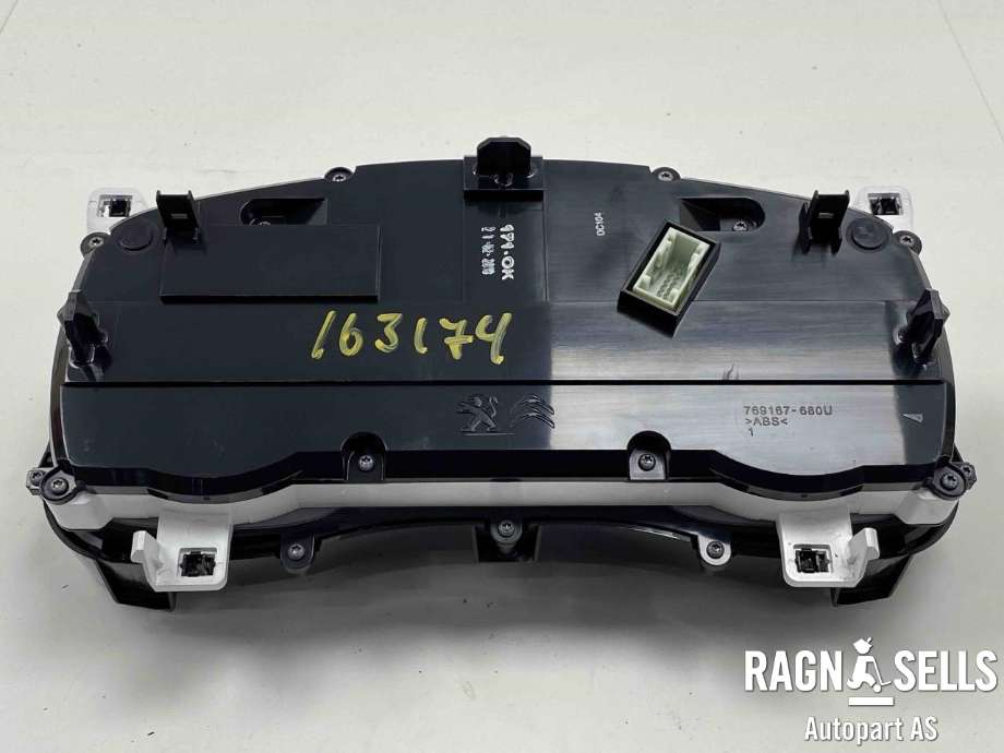 Instrumentpanel til Peugeot Traveller 2017-->>  (98 224 706 80||98 375 464 80)