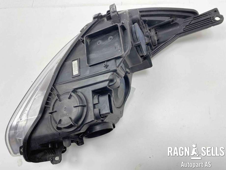 Frontlykt venstre halogen til Ford Focus 2011-2014 (Type III, Fase 1)  (BM51-13W030-NB||1873929)