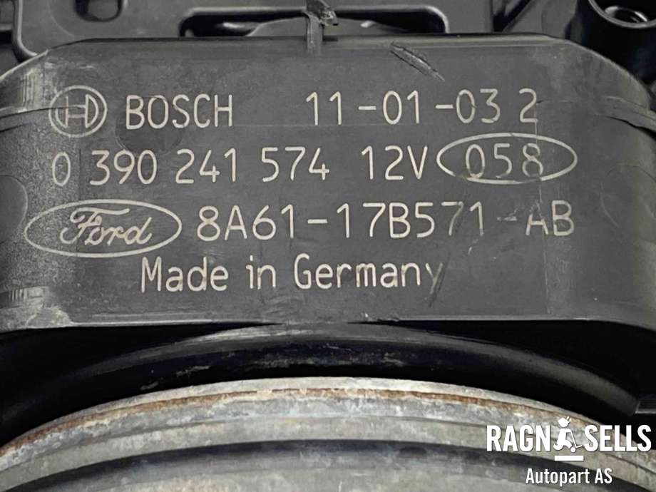 Viskermotor frontrute komplett m/overføring til Ford Fiesta 2008-2012 (Type VI, Fase 1)  (BOSCH|8A61-17K484-AG|8A61-17500-AF|17537411698869||0390241574|3397021490|8A61-17B571-AB)