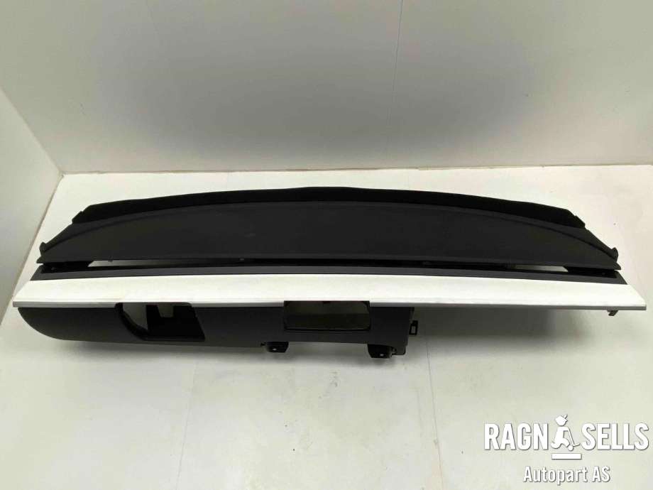 Dashbord til Tesla Model Y, 2021-2024 (Type I)  (1641542-00-B)