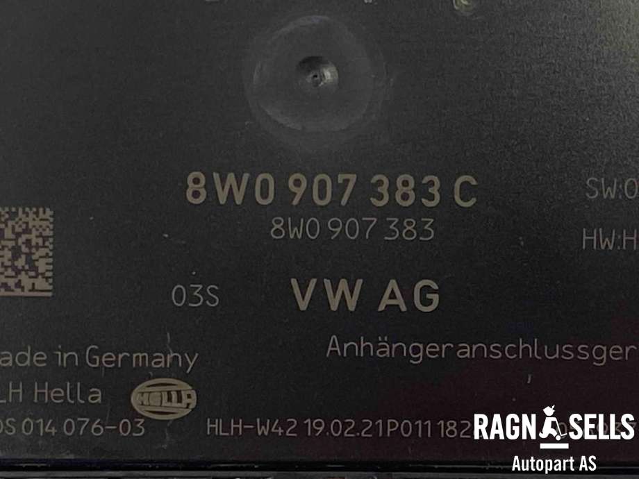 Styreenhet hengerfeste til Audi e-tron 2018-->>  (8W0 907 383 C|)