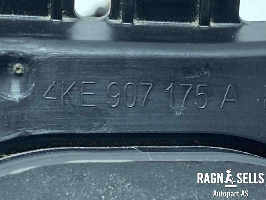 Batterilader inntak/luke til Audi e-tron 2018-->>  (4KL 971 093 S|)