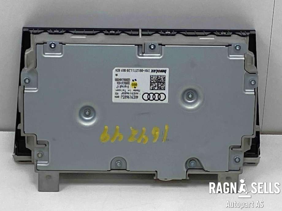 Bilstereo navigasjon skjerm til Audi e-tron 2018-->>  (4KE919603J|4KE919603F|)