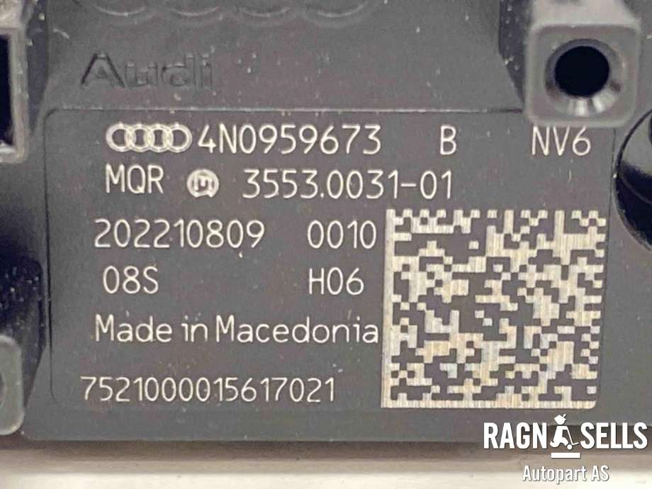 Bryter diverse til Audi e-tron 2018-->>  (4N0 959 673 B|4N0 959 673|)