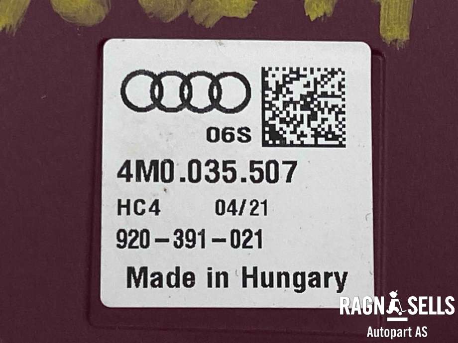 Antenne til Audi e-tron 2018-->>  (4M0 035 507|)