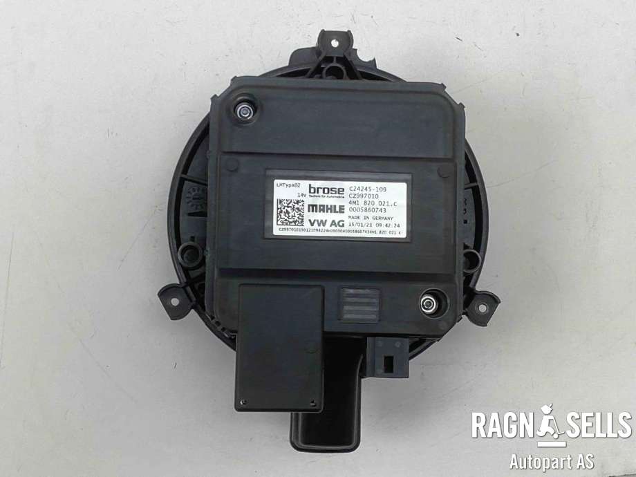 Varmeapparat motor til Audi e-tron 2018-->>  (4M1 820 021 B|4M1 820 021 C|)