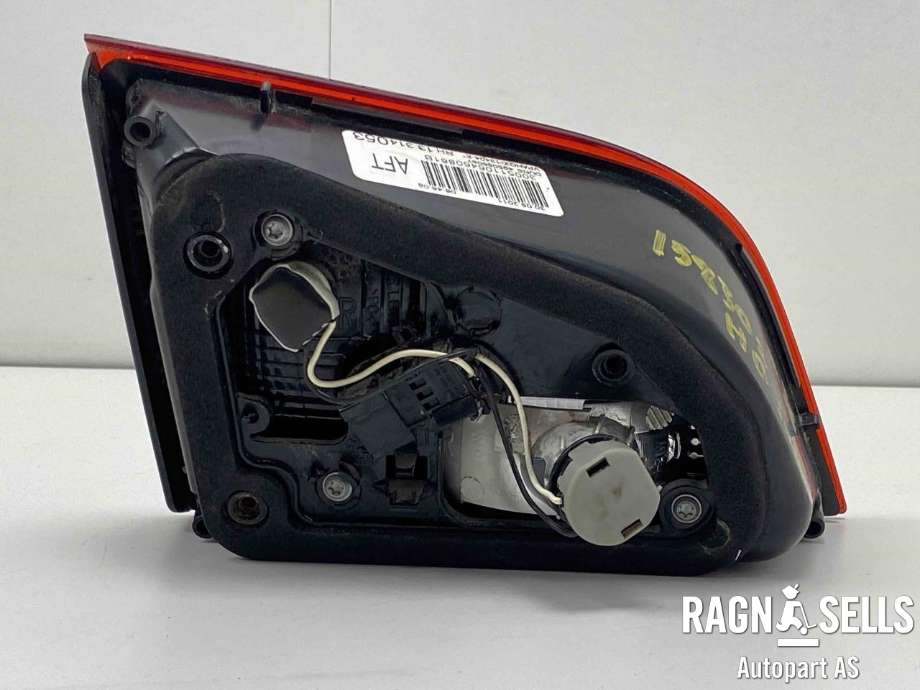 Baklykt høyre indre til Opel Astra J 2010-2015  (1222426|13314053|)