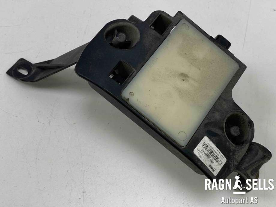 Sensor radar til Jaguar I-PACE 2018-->>  (JPLA14F152AD|)