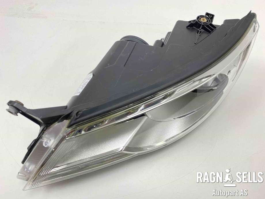 Frontlykt venstre halogen til VW Tiguan 2007-2011 (Type I, Fase 1)  (HELLA|5N1 941 031 AB|)