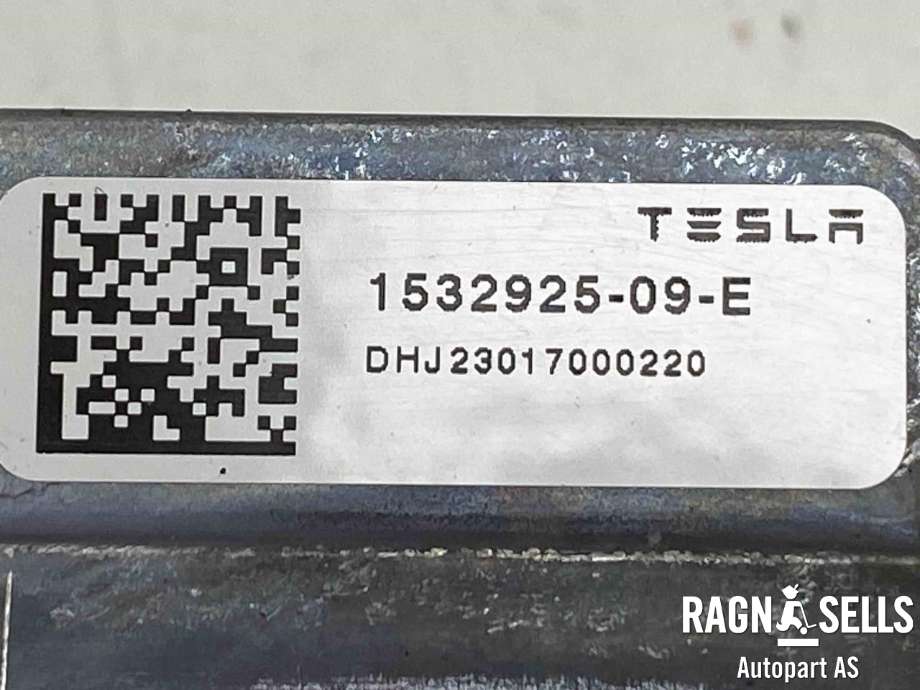 Styreenhet LED til Tesla Model Y 2021-2024 (Type I)  (153292509E|)