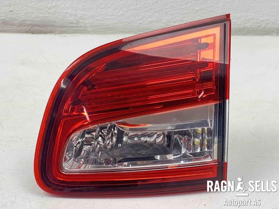 Baklykt høyre indre til Citroën C4, Aircross, 2012-2017  (16 077 004 80)