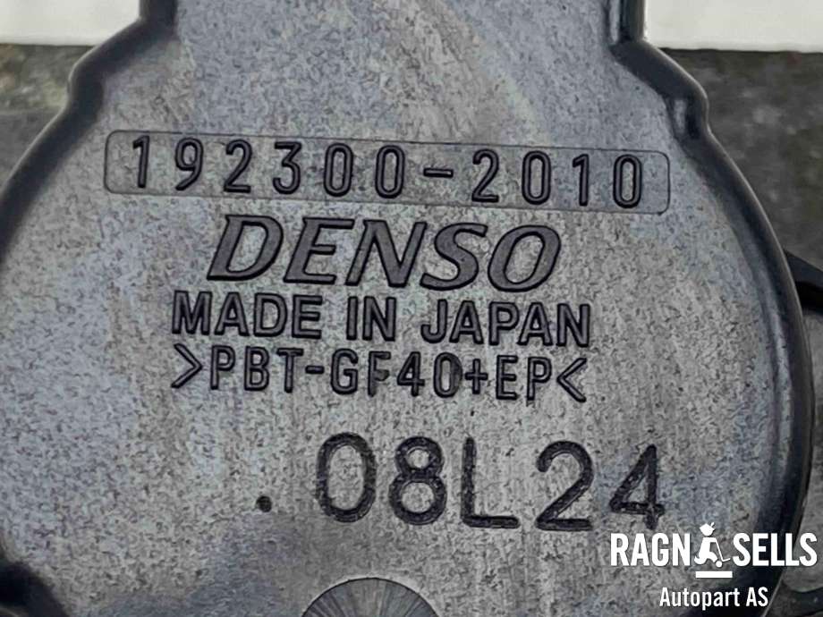 Spjeldhus til Toyota Hiace 2007-2012 (Fase 3)  (1923002010|)
