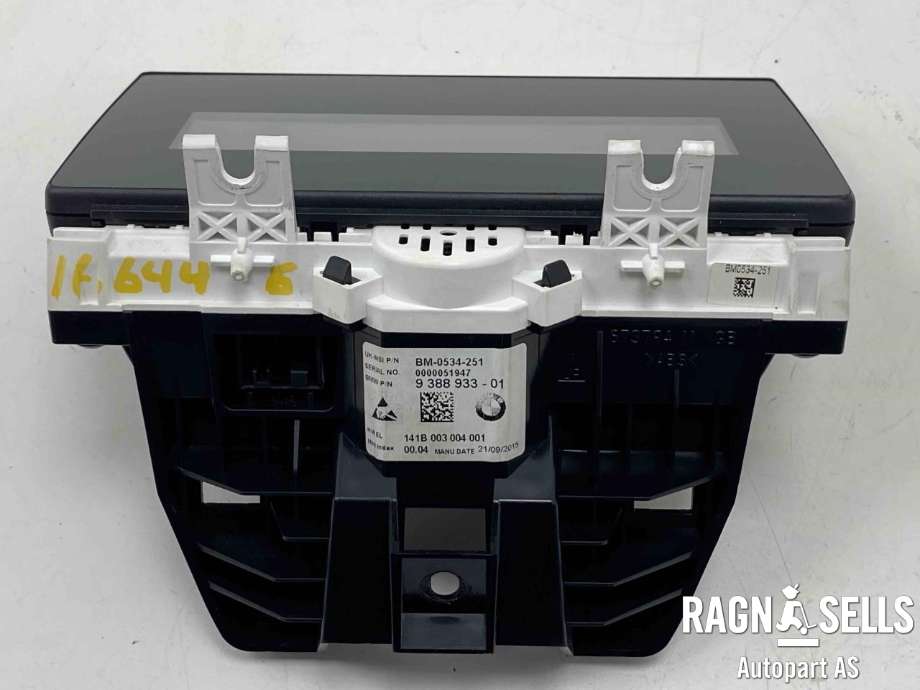 Instrumentpanel til BMW i3 2013-2022  (62 10 5 A08 590|9 388 933|)