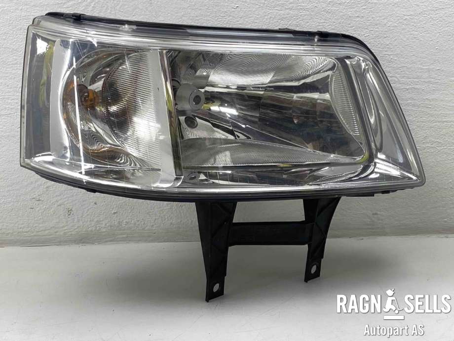 Frontlykt høyre halogen til VW Transporter / Caravelle, 2003-2009 (Fase 1) (T5) (T5) (7H1 941 018 N)
