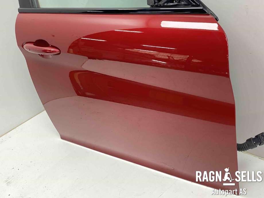Dør høyre foran til Alfa Romeo Giulia 2016-->>  (50549830|)
