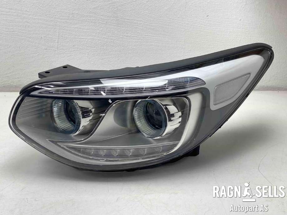 Frontlykt venstre halogen til Kia Soul, 2014-2019 (Type II)  (92101E 40101D)