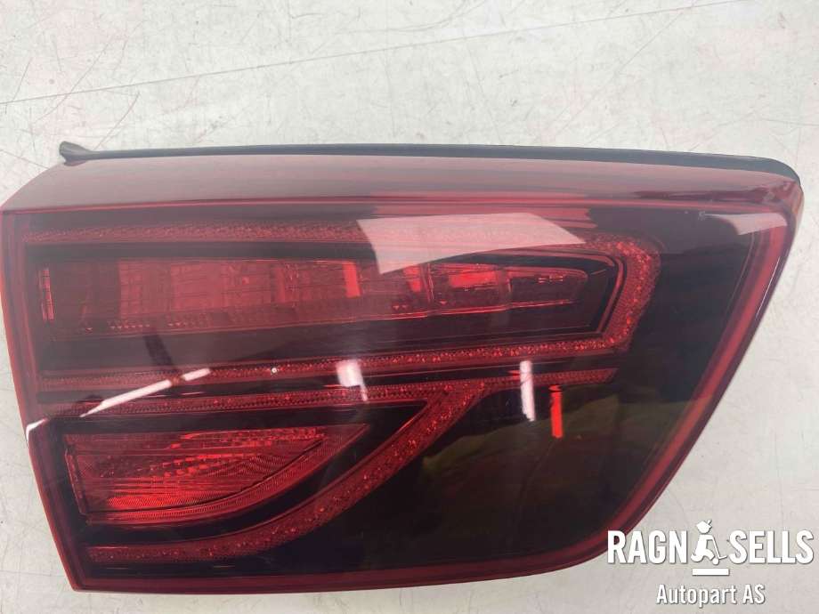 Baklykt venstre indre til Kia Niro, 2016-2021  (92403G5500)