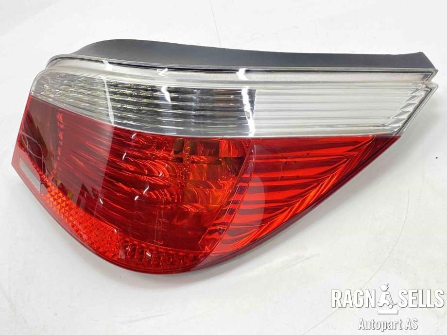 Baklykt høyre til BMW 5-Serie 2003-2010 (E60/E61) (E60/E61) (63 21 7 165 738|)
