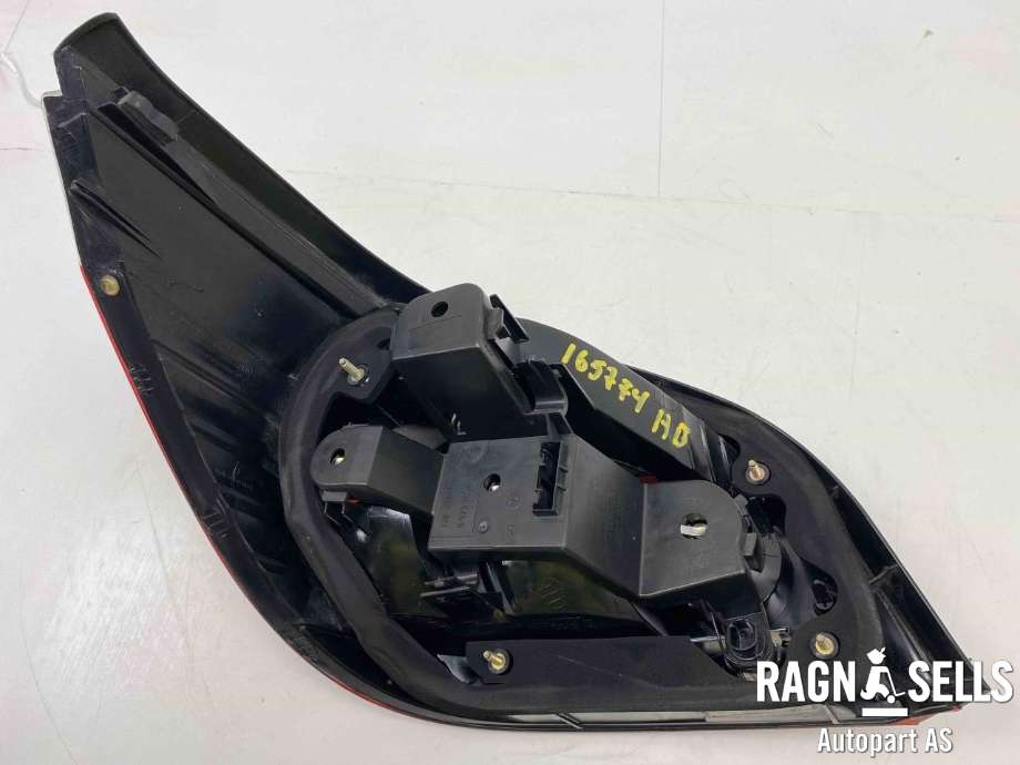 Baklykt høyre til BMW 5-Serie 2003-2010 (E60/E61) (E60/E61) (63 21 7 165 738|)