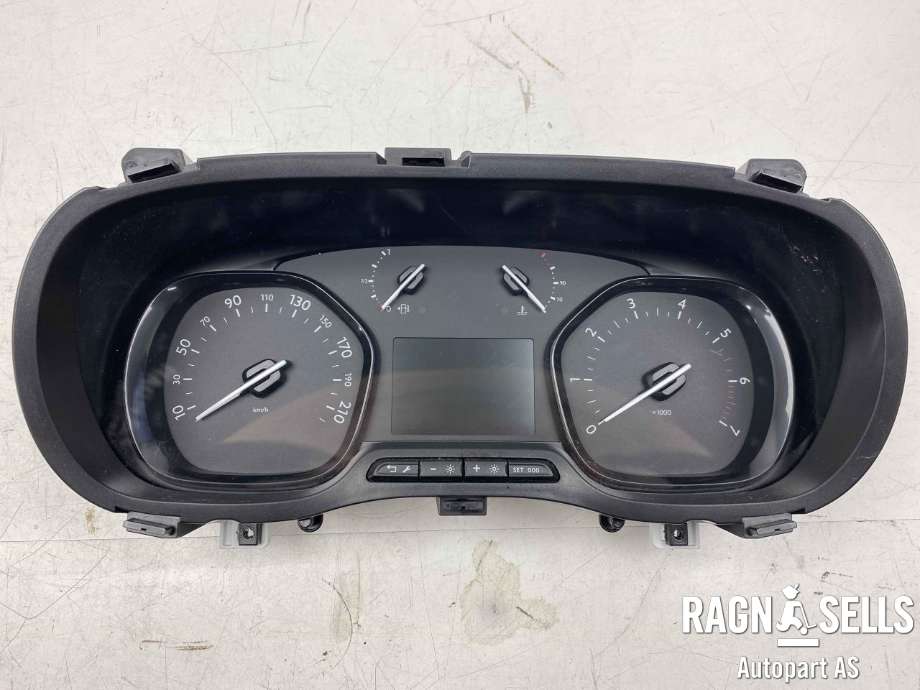 Instrumentpanel til Peugeot Expert, 2016-->> (Type III)  (98 311 687 80)