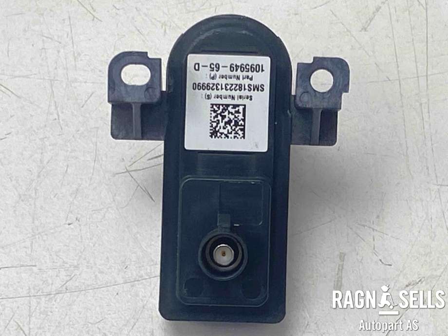 Kamera til Tesla Model 3 2018-2023 (Fase 1)  (109594965|)