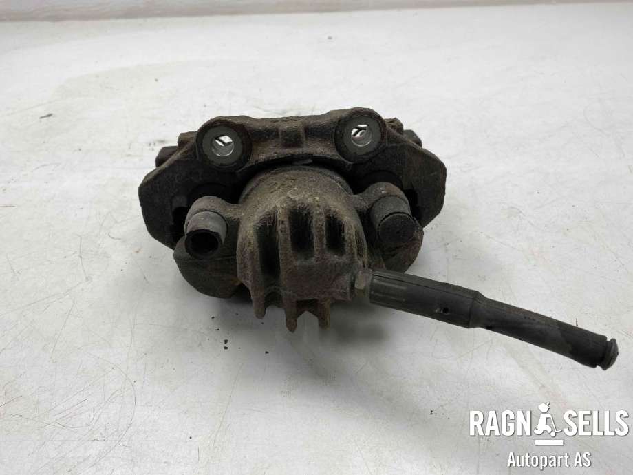Bremsecaliper venstre foran til Peugeot Partner, 2015-2019 (Type II, Fase 2)  (4400 V7)