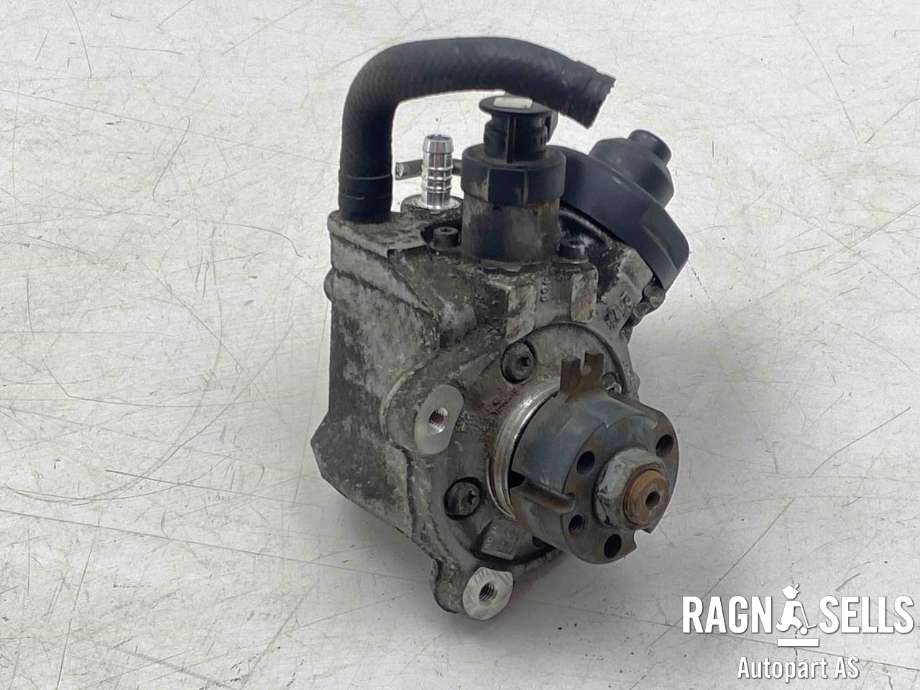 Dieselpumpe til VW Tiguan, 2011-2016 (Type I, Fase 2)  (BOSCH|03L130755AC)