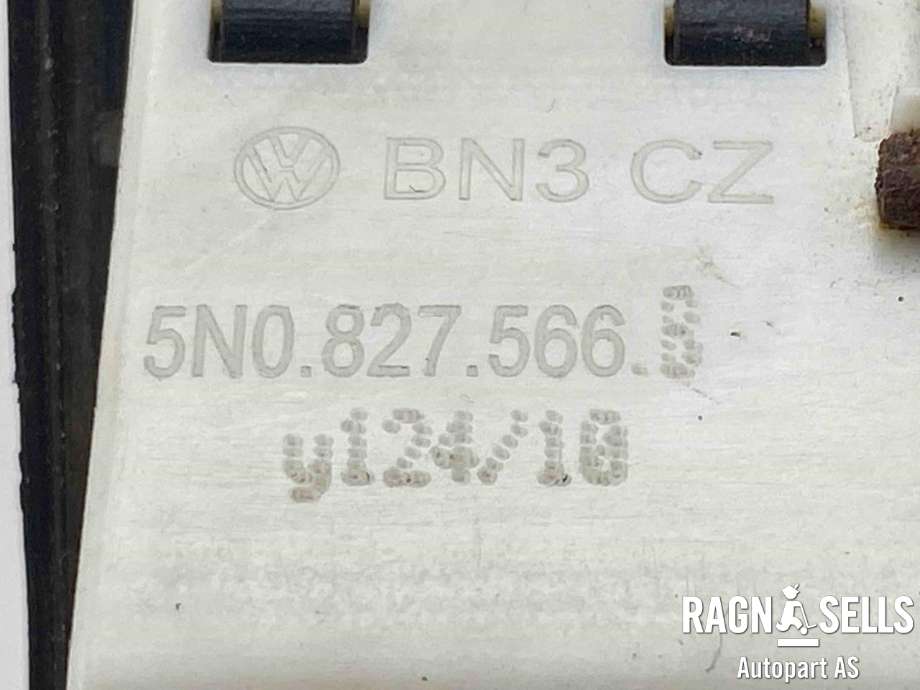 Bakluke/bakdør håndtak til Audi A5 2007-2016 (Type I)  (5N0 827 566 T|)