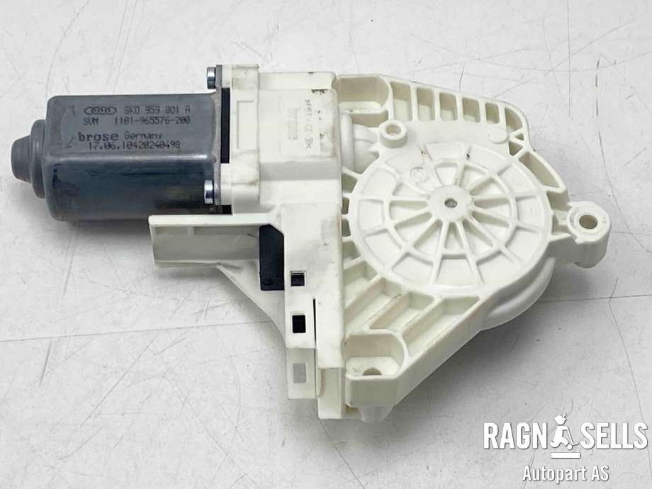 Ruteheis, kun motor, venstre foran til Audi A5 2007-2016 (Type I)  (8T0 959 801 B|)