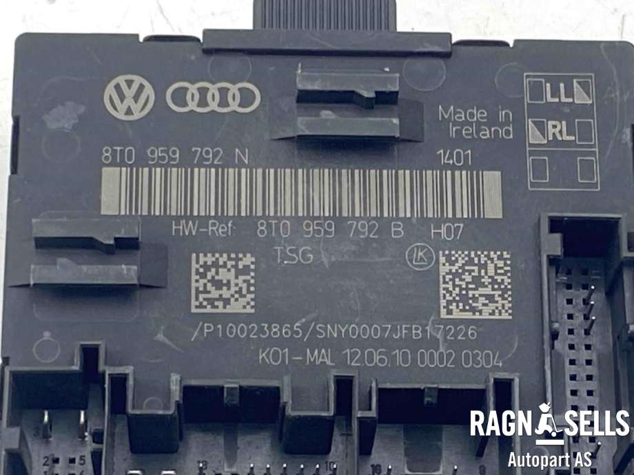 Styreenhet dør høyre foran til Audi A5 2007-2016 (Type I)  (8T0 959 792 M|8T0 959 792 G|)