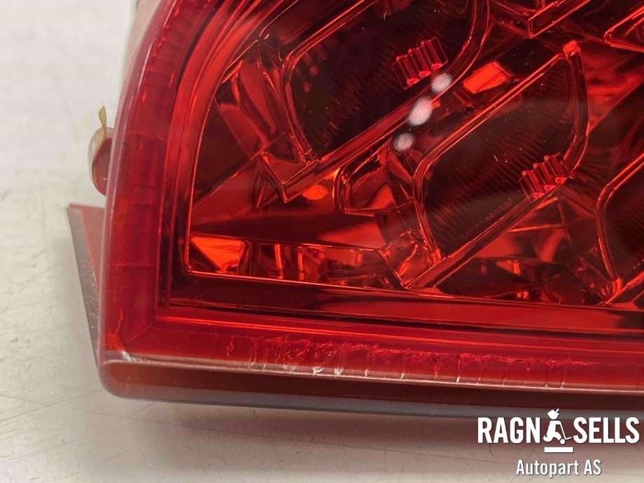 Baklykt høyre indre til Audi A5 2007-2016 (Type I)  (8T0 945 094 A|)