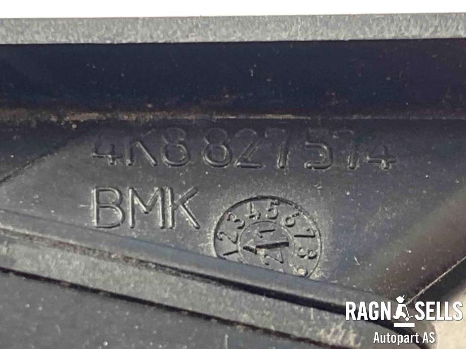 Bakluke/bakdør håndtak til Audi Q4 e-tron 2021-->>  (4K8827574|1EA 980 556 F|)