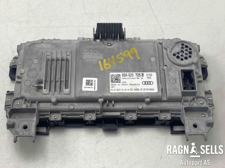 Instrumentpanel til Audi Q4 e-tron 2021-->>  (89A 920 725 E|)