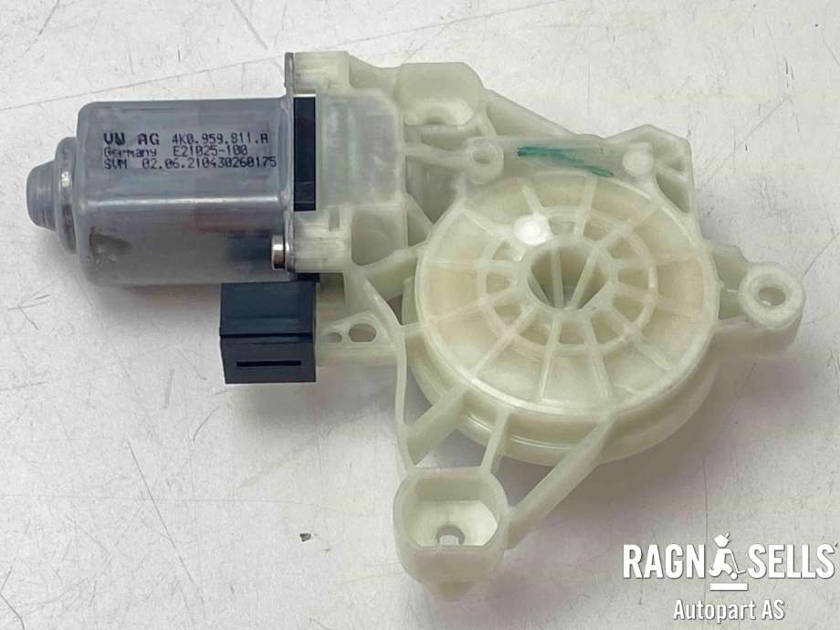 Ruteheis, kun motor, venstre foran til Audi Q4 e-tron 2021-->>  (4K0 959 811 A|)