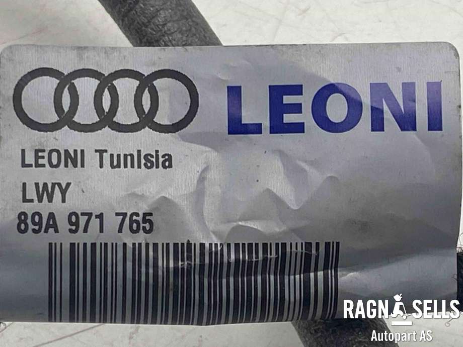 Låsekasse venstre bak til Audi Q4 e-tron 2021-->>  (8Y0 959 121|8V0 839 885|5TA 839 015 AA)