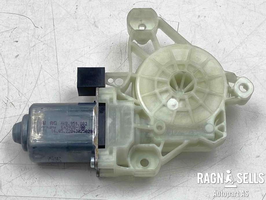 Ruteheis, kun motor, venstre bak til VW ID.4 2020-->>  (4K0 959 882|)