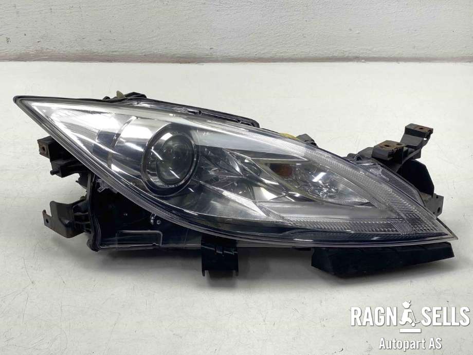 Frontlykt høyre xenon til Mazda 6, 2010-2013 (Type II, Fase 2)  (GDK3-51-0K0D)