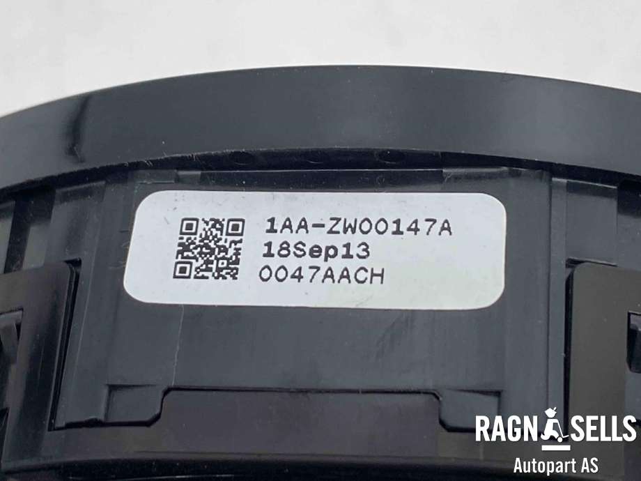 Bryter combi til Jaguar I-PACE 2018-->>  (J9D313N064DE||T4K9539|J9D313N064DG|T4K13751|1AAZW00147A|18NOV22|18N0V22)