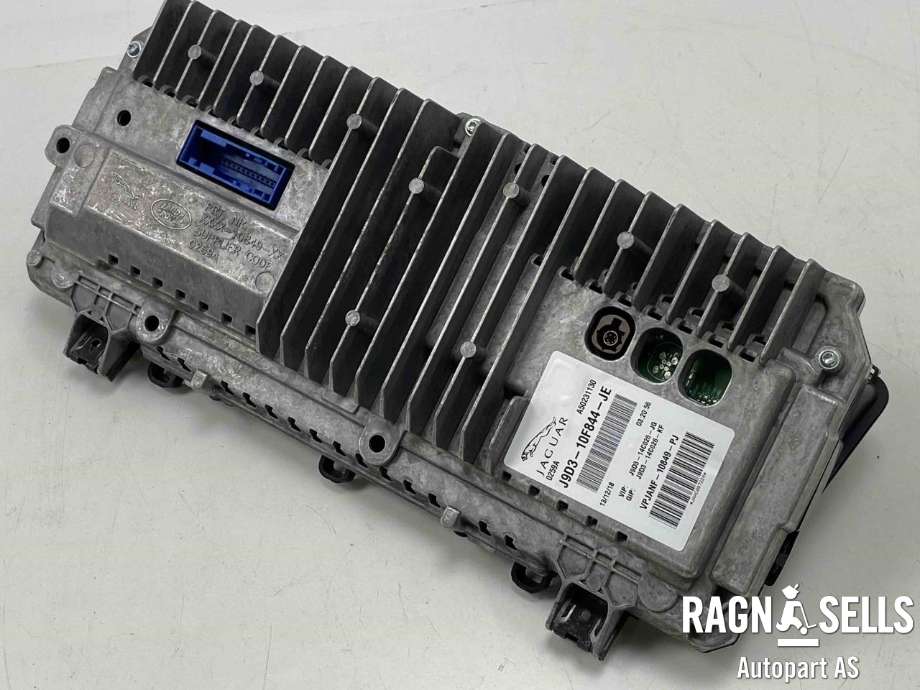 Instrumentpanel til Jaguar I-PACE 2018-->>  (J9D310F844JG|J9D310F844JE|T4K8228)