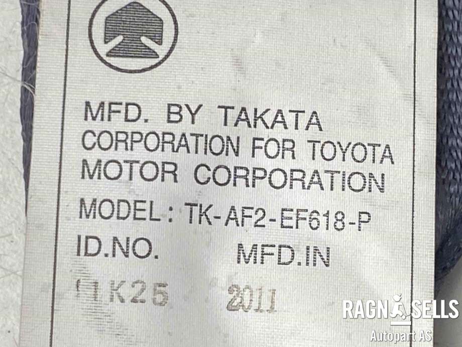Sikkerhetsbelte foran venstre til Toyota Land Cruiser 120 2002-2009  (7322060460B0|)